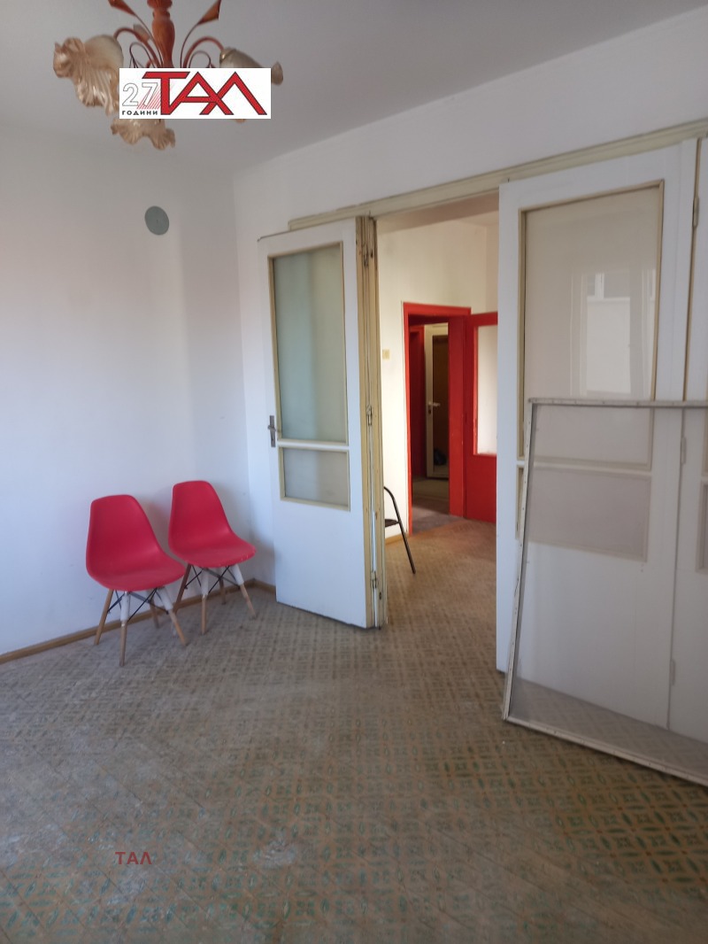 Zu vermieten  2 Schlafzimmer Plowdiw , Starijat grad , 100 qm | 42307609 - Bild [10]