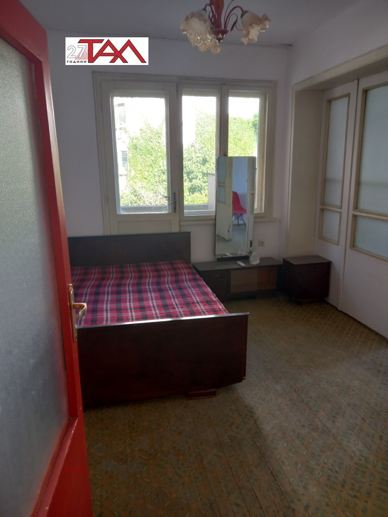 Zu vermieten  2 Schlafzimmer Plowdiw , Starijat grad , 100 qm | 42307609 - Bild [8]