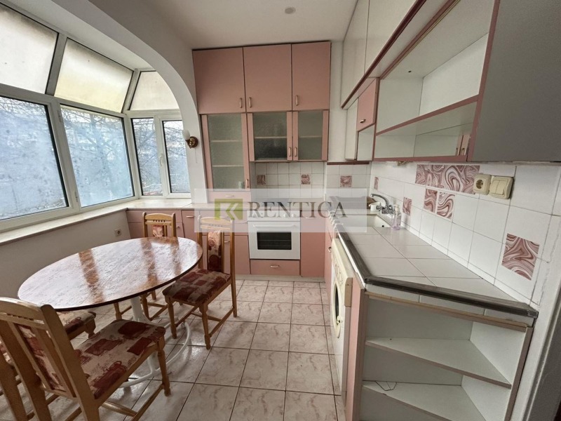 Дава под наем 3-СТАЕН, гр. Варна, Младост 1