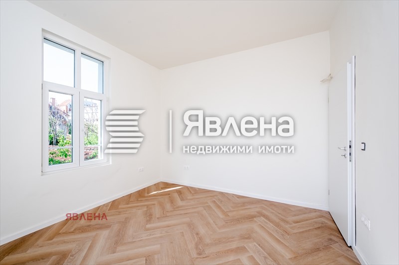 Te huur  Huis Sofia , Tsentar , 284 m² | 80410247 - afbeelding [8]