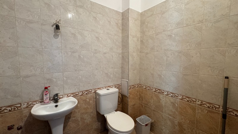 Vuokrattavana  Myymälä Plovdiv , Kjutšuk Pariž , 87 neliömetriä | 98948889 - kuva [4]