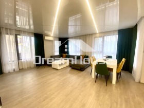 2 Schlafzimmer Trakija, Plowdiw