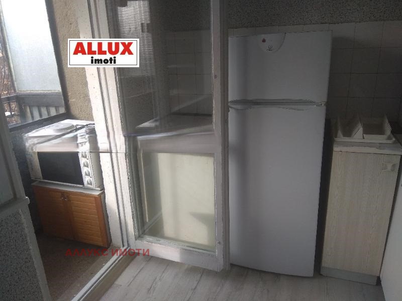 Дава под наем 1-СТАЕН, гр. Русе, Възраждане, снимка 3 - Апартаменти - 52818256