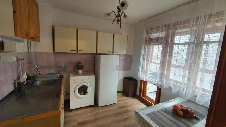 Til leie  1 soverom Plovdiv , Tsentar , 70 kvm | 86939924 - bilde [3]