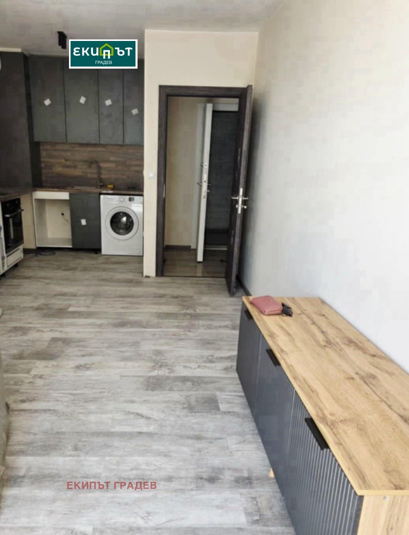 Vuokrattavana  1 makuuhuone Varna , Vladislav Varnentšik 1 , 65 neliömetriä | 63956962 - kuva [3]
