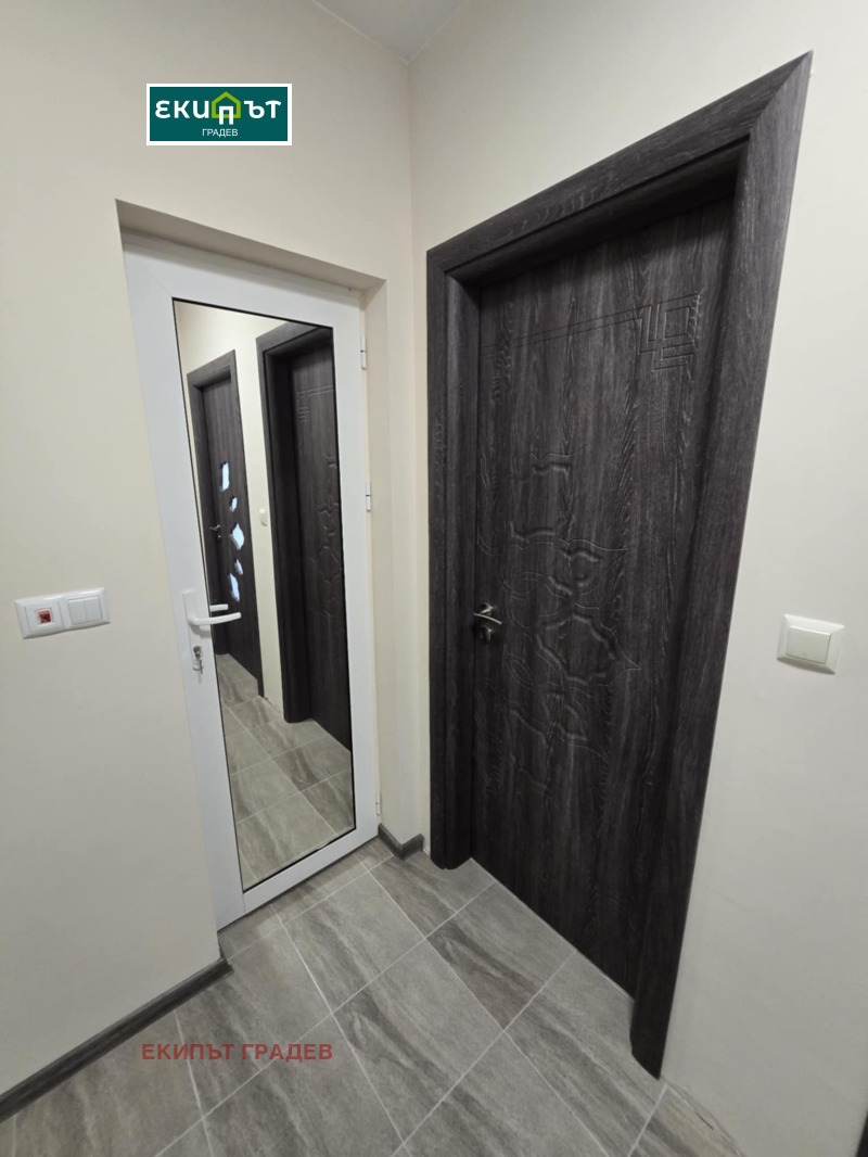 Vuokrattavana  1 makuuhuone Varna , Vladislav Varnentšik 1 , 65 neliömetriä | 63956962 - kuva [9]