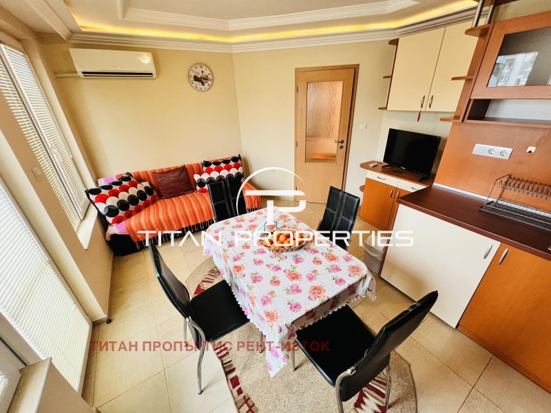 Дава под наем 2-СТАЕН, гр. Бургас, Център