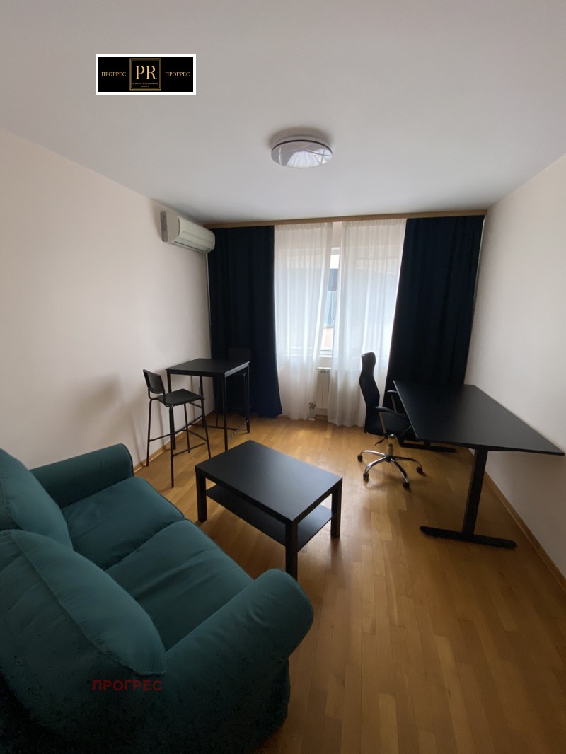 Zu vermieten  3 Schlafzimmer Plowdiw , Mladeschki Halm , 180 qm | 21428179 - Bild [14]