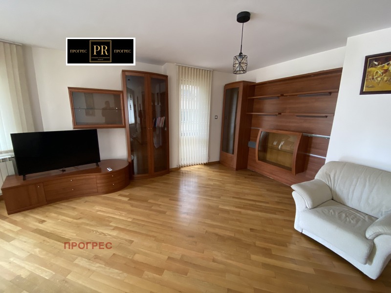 Da affittare  3 camere da letto Plovdiv , Mladegki Halm , 180 mq | 21428179 - Immagine [4]