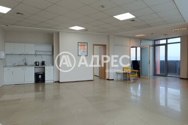 Te huur  Kantoor Sofia , Tsentar , 236 m² | 94055658 - afbeelding [5]