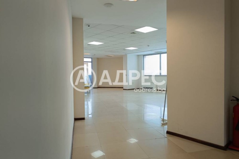 Te huur  Kantoor Sofia , Tsentar , 236 m² | 94055658 - afbeelding [9]