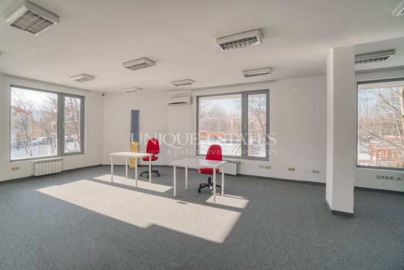 A louer  Bureau Sofia , Stoudentski grad , 300 m² | 36030365 - image [4]