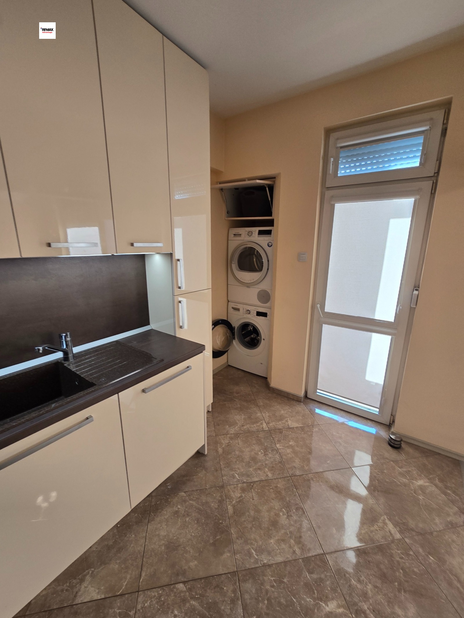 ���� ��� ���� 3-����� | Imot.bg � ����������� 3