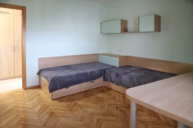 2 chambres Iztok, Sofia 8