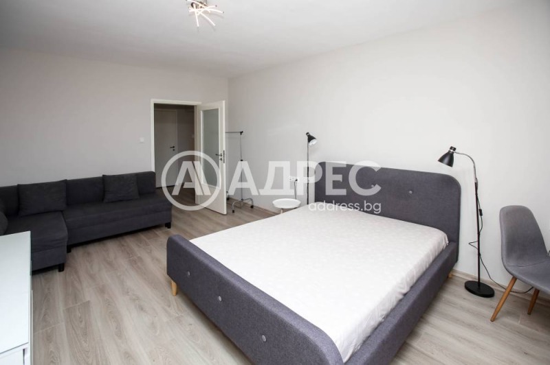 Do wynajęcia  1 sypialnia Sofia , Centar , 85 mkw | 81083821 - obraz [9]