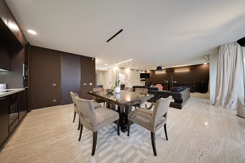 Do wynajęcia  2 sypialnie Sofia , Lozenec , 160 mkw | 78908440