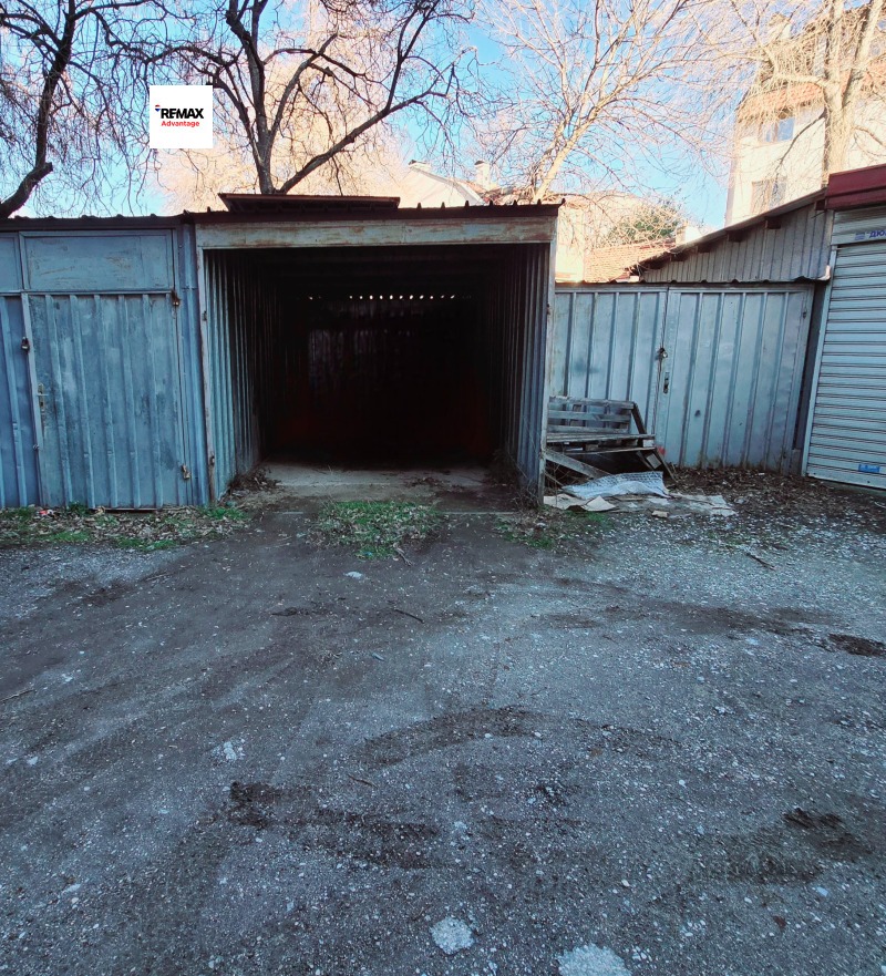 Дава под наем 3-СТАЕН, гр. Пловдив, Център, снимка 17 - Апартаменти - 53594195