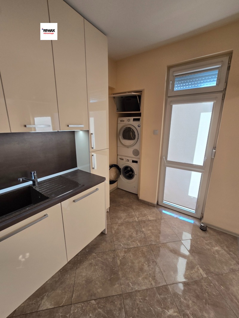 Дава под наем 3-СТАЕН, гр. Пловдив, Център, снимка 3 - Апартаменти - 53594195