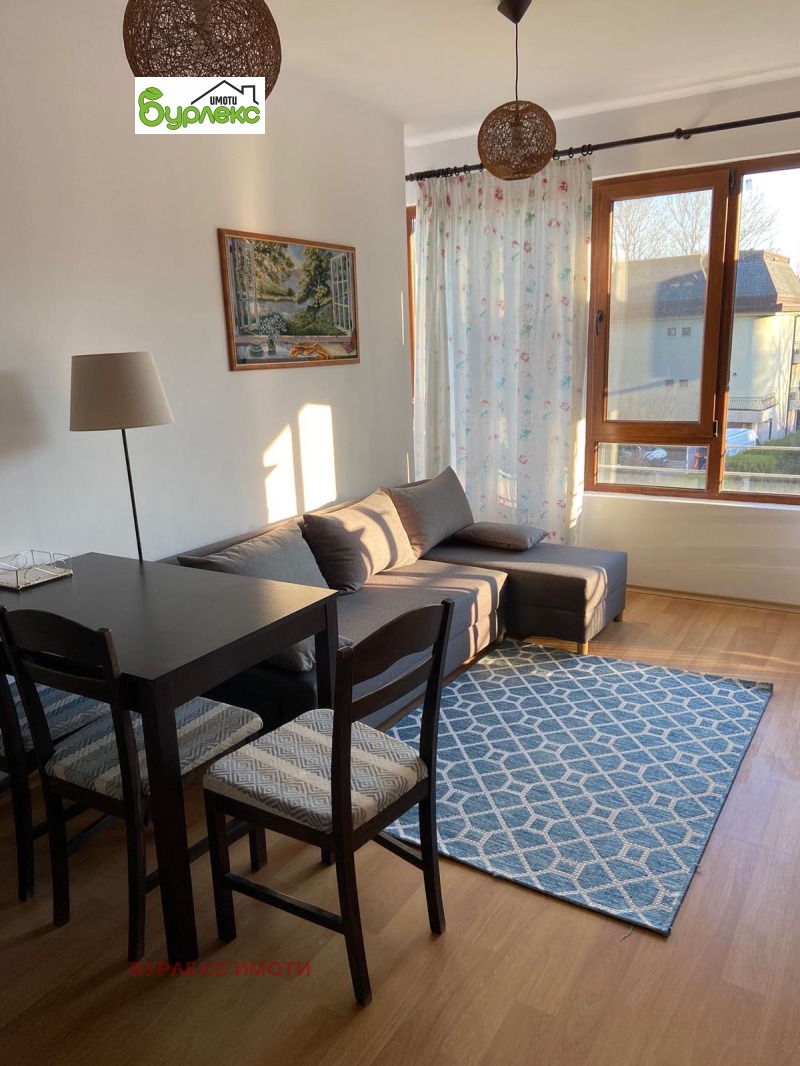 Para alugar  1 quarto Varna , k.k. Sv.Sv. Konstantin i Elena , 50 m² | 78420980 - imagem [2]