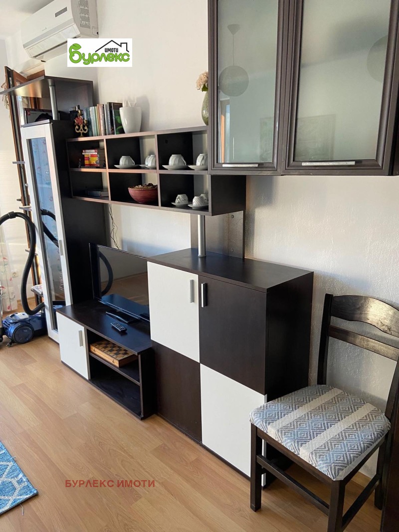 Para alugar  1 quarto Varna , k.k. Sv.Sv. Konstantin i Elena , 50 m² | 78420980 - imagem [4]