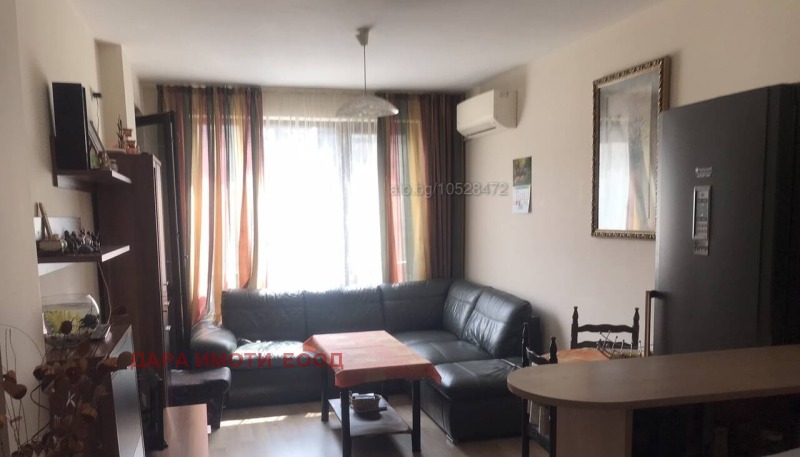 Zu vermieten  2 Schlafzimmer Plowdiw , Trakija , 75 qm | 30328275