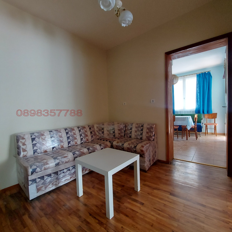 Дава под наем 3-СТАЕН, гр. Велико Търново, Център, снимка 2 - Апартаменти - 52906050