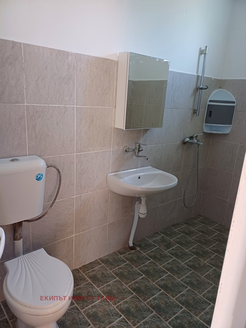 Vuokrattavana  1 makuuhuone Varnan alue , Aksakovo , 65 neliömetriä | 84997628 - kuva [6]
