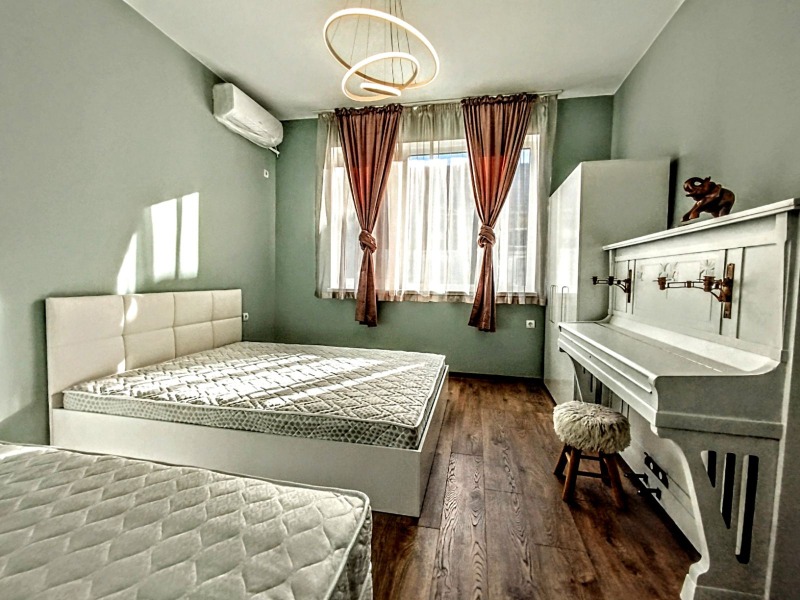 De inchiriat  2 dormitoare Velico Târnovo , Țentâr , 89 mp | 91710483 - imagine [5]