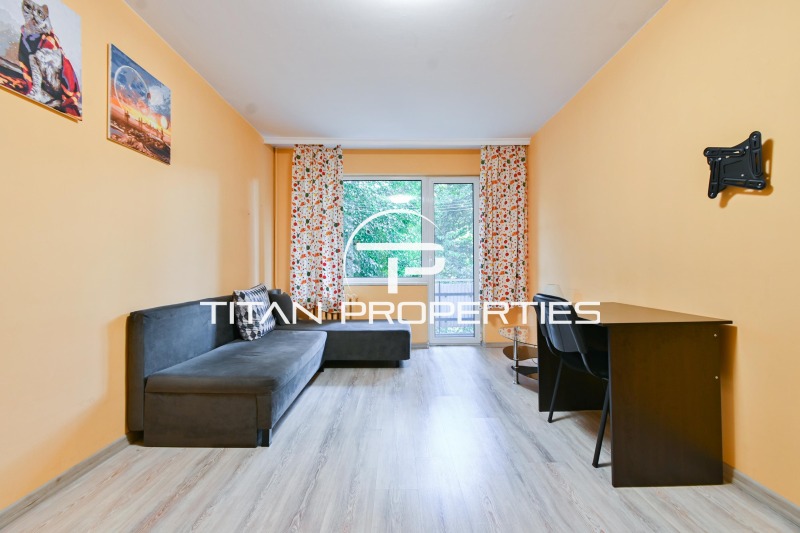Дава под нем  3-стаен, град София, Стрелбище •  650 EUR • ID 45082750 — holmes.bg - [1] 