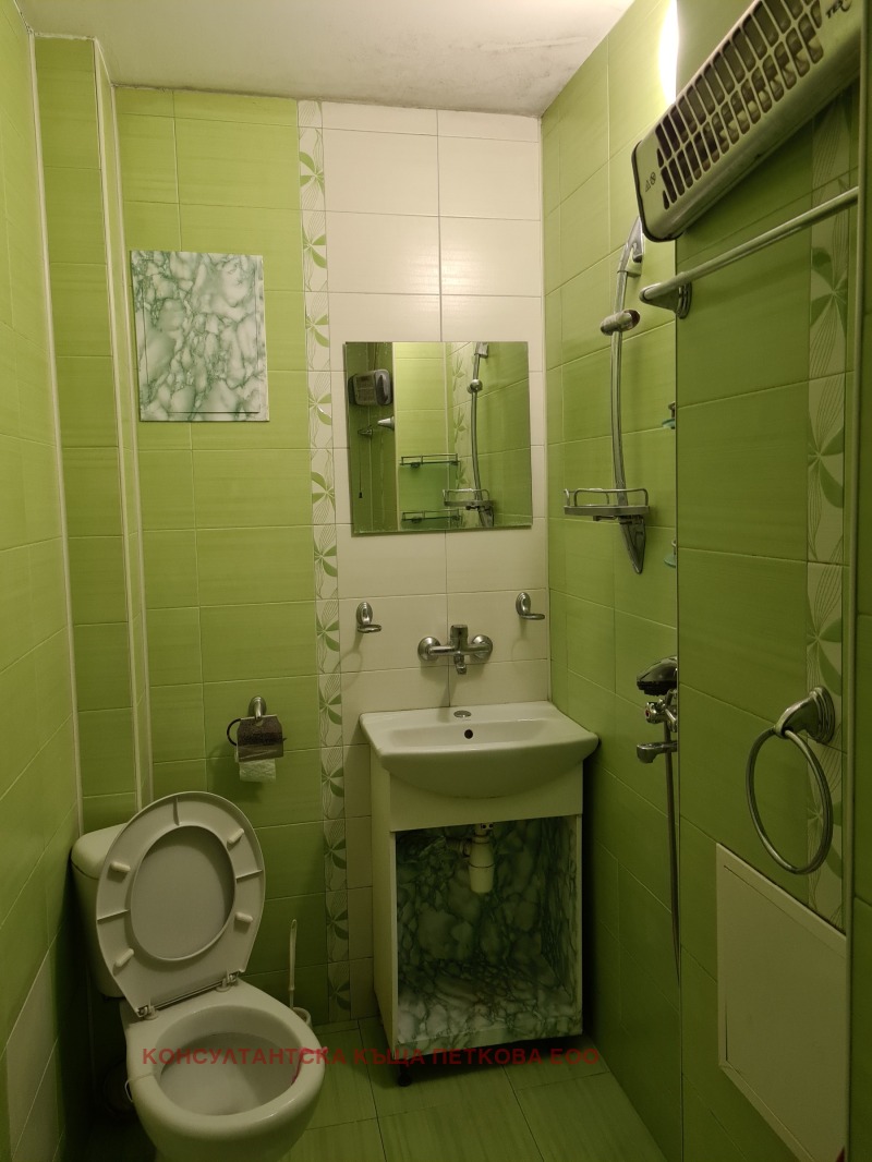 Дава под наем 3-СТАЕН, гр. Ловеч, Широк център, снимка 5 - Апартаменти - 52540318