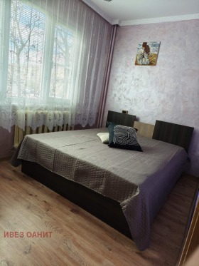 ���� ��� ���� 3-����� | Imot.bg � ����� ������ 10