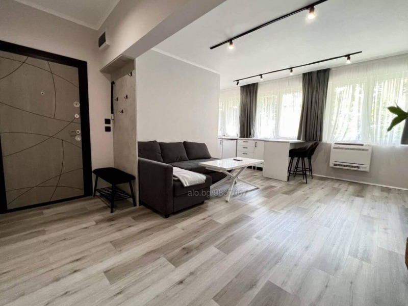 Vuokrattavana  Studio Burgas , Tsentar , 75 neliömetriä | 36446194 - kuva [2]