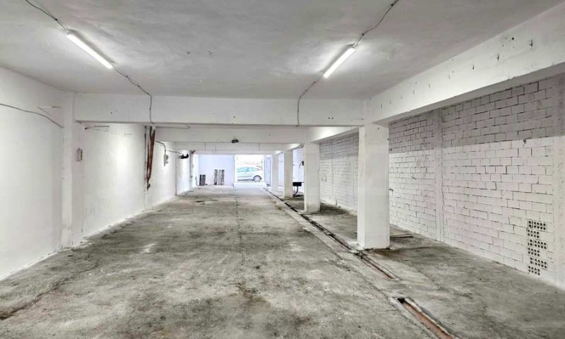 Da affittare  Magazzinaggio Varna , Zapadna promishlena zona , 330 mq | 61011949 - Immagine [4]