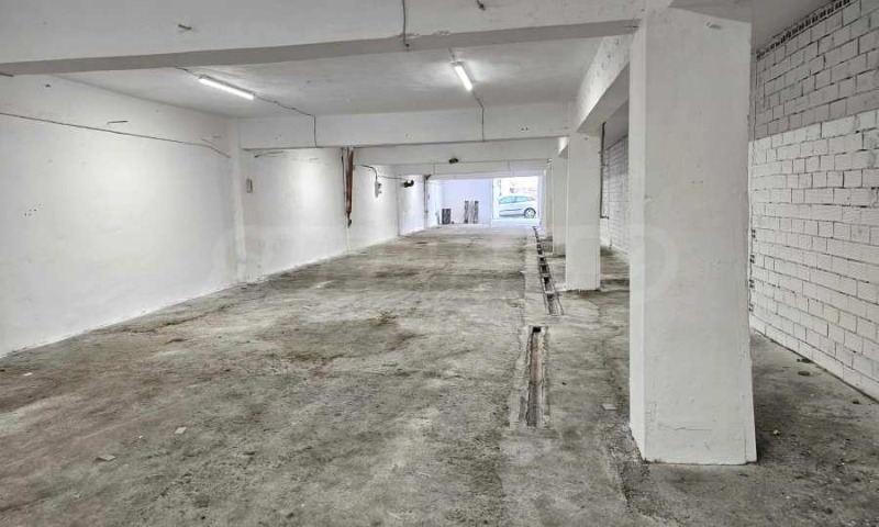 Da affittare  Magazzinaggio Varna , Zapadna promishlena zona , 330 mq | 61011949 - Immagine [5]