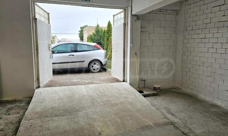 Da affittare  Magazzinaggio Varna , Zapadna promishlena zona , 330 mq | 61011949 - Immagine [6]