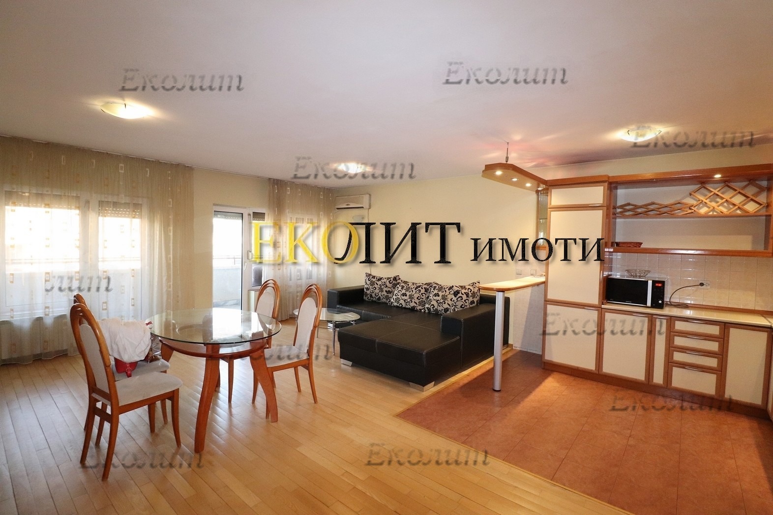 Дава под наем 3-СТАЕН, гр. София, Център, снимка 3 - Апартаменти - 54561871