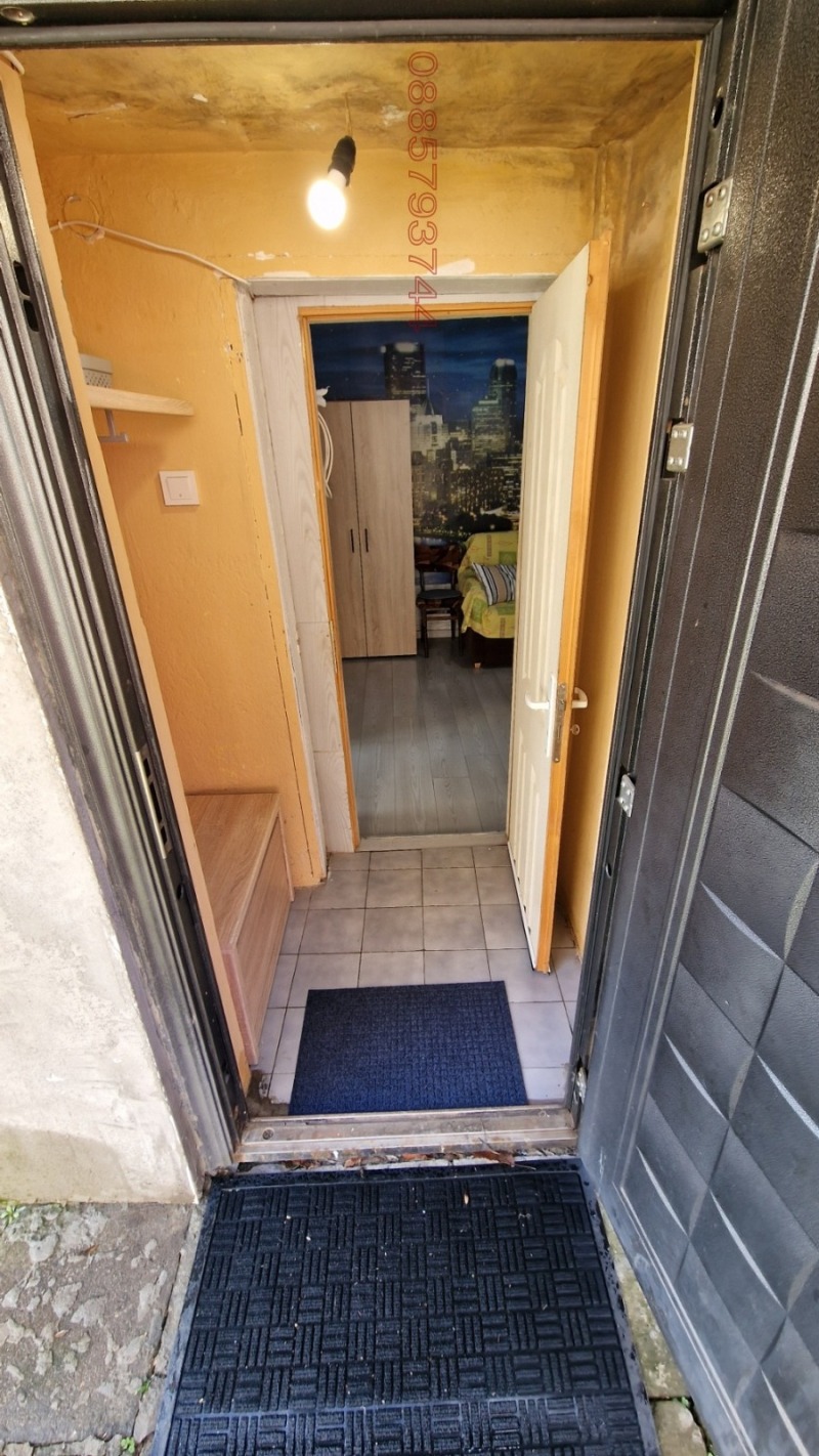 Дава под наем КЪЩА, гр. София, област София-град, снимка 2 - Къщи - 53523768