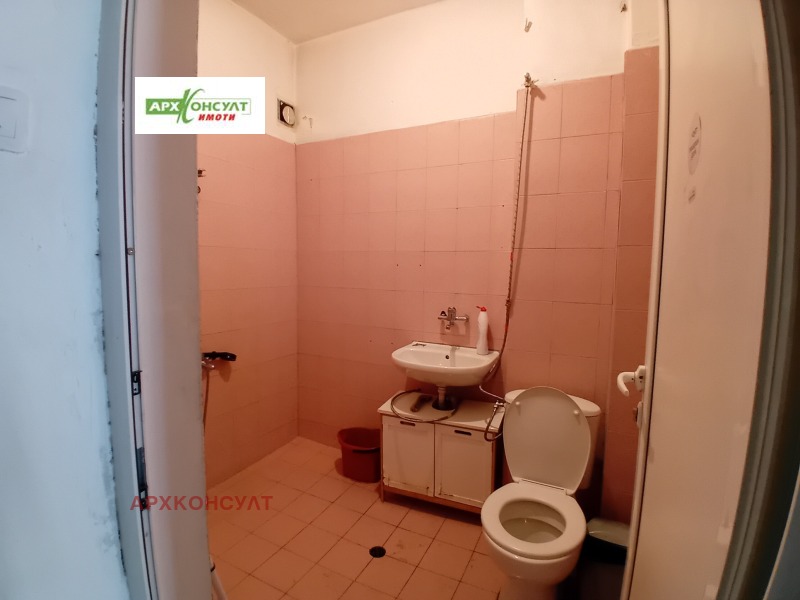 Zu vermieten  1 Schlafzimmer Sofia , Zentar , 65 qm | 86710854 - Bild [9]