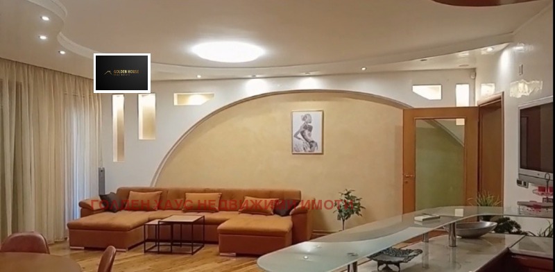 En renta  2 dormitorios Sofia , Vitosha , 145 metros cuadrados | 35100837 - imagen [2]