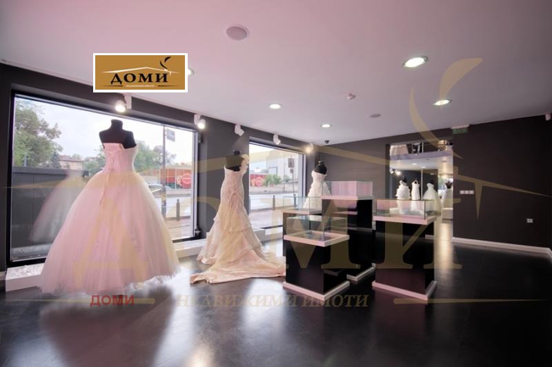 A louer  Boutique Sofia , Tsentar , 340 m² | 84709027