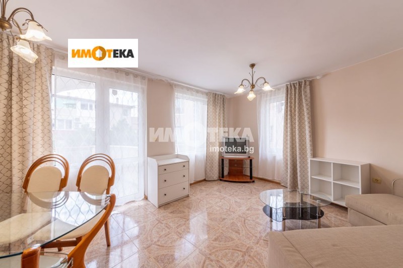 Дава под нем  3-стаен, град Варна, Бриз •  650 EUR • ID 50054026 — holmes.bg - [1] 