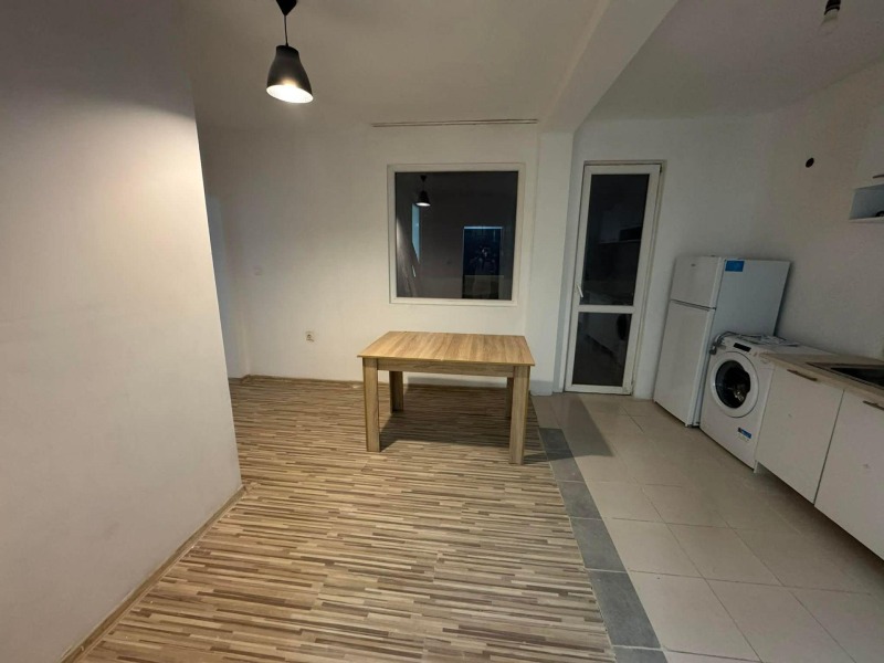 Дава под наем 3-СТАЕН, гр. София, Малинова долина