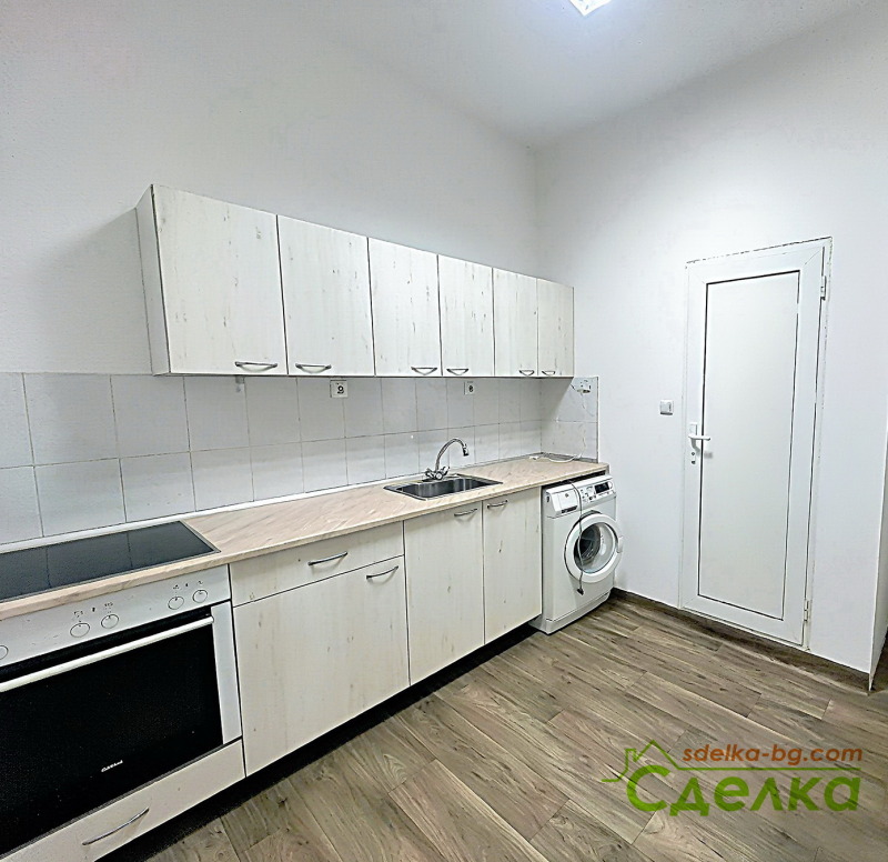 Дава под наем ОФИС, гр. Габрово, Център, снимка 2 - Офиси - 53386361