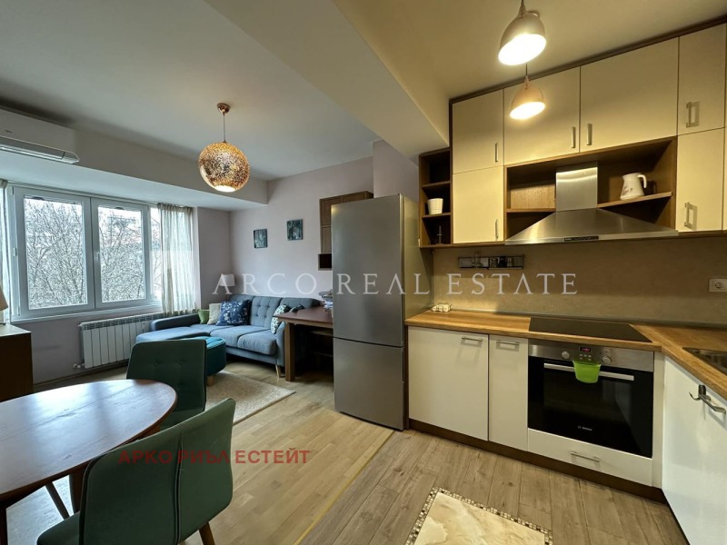 Дава под Наем 3-СТАЕН в град София, Лагера - 77 кв.м / 750 € » 1 466.87 лв., АРКО РИЪЛ ЕСТЕЙТ