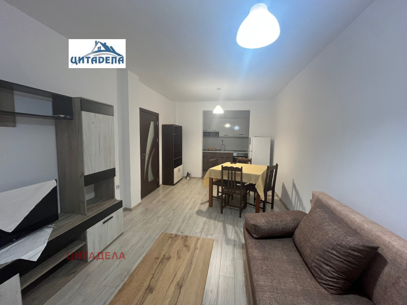 Издаје се  1 спаваћа соба Стара Загора , Центар , 60 м2 | 98387564