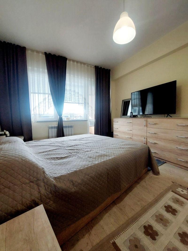 Дава под наем 3-СТАЕН, гр. София, Витоша, снимка 7 - Апартаменти - 54105322