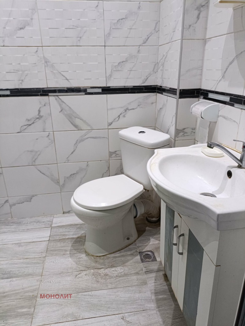 Дава под наем  Етаж от къща град Габрово , Център , 70 кв.м | 19425277 - изображение [2]