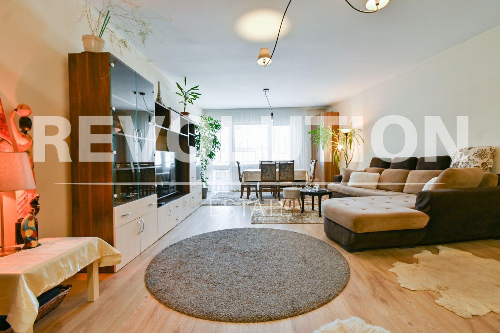 Дава под наем 3-СТАЕН, гр. София, Витоша