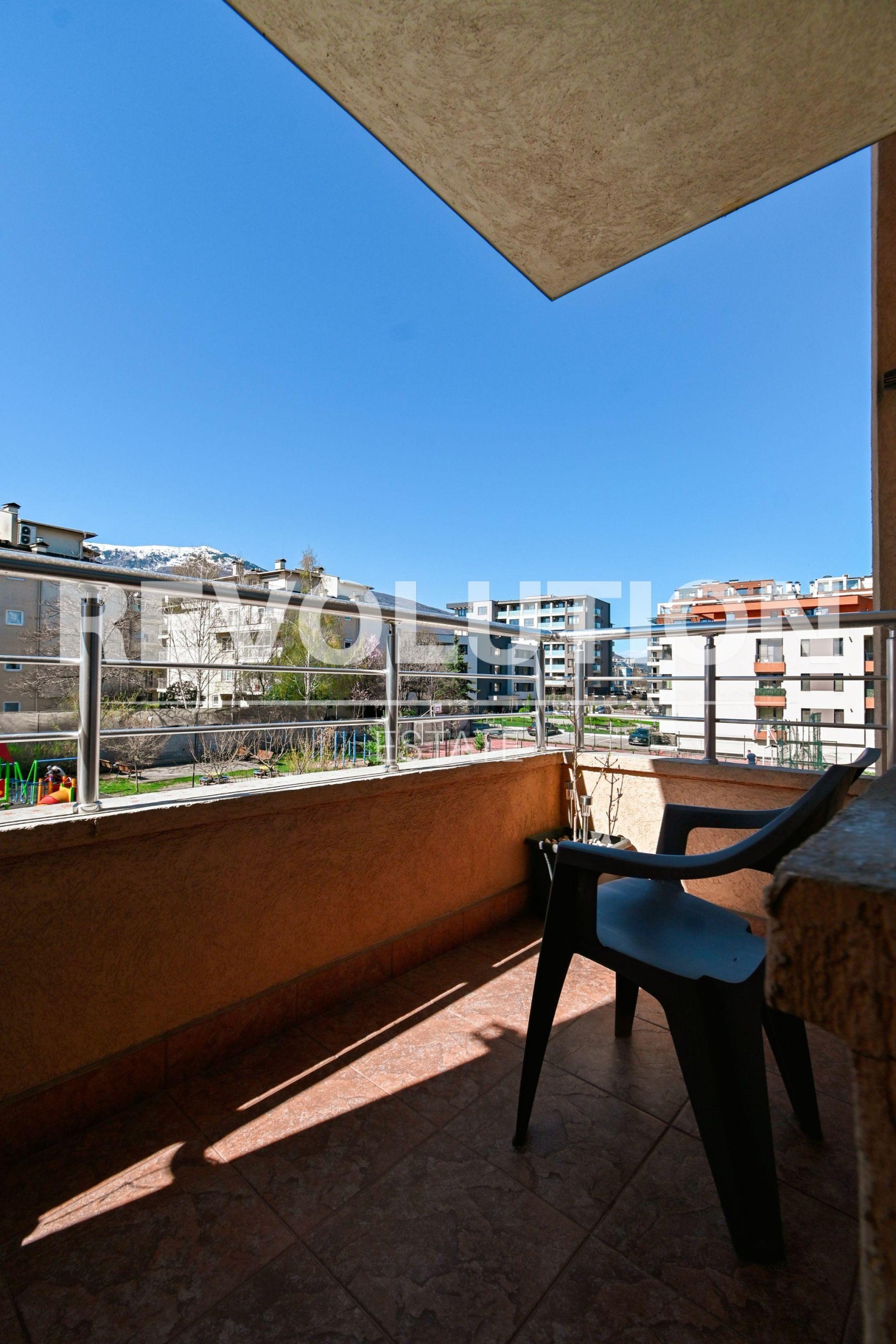 Дава под наем 3-СТАЕН, гр. София, Витоша, снимка 2 - Апартаменти - 54105322