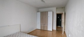 1 makuuhuone Ljulin 5, Sofia 4